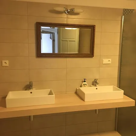 U Broumovskych Sten Vakantiehuis